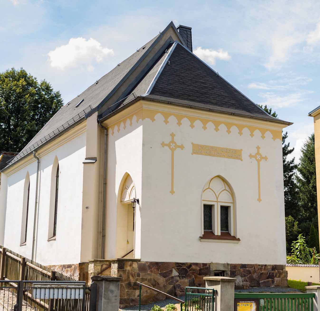 35 Offene Kirche und Musik, Imbiss, Spielen und Entspannen, Fragen loswerden: Was sagt die Bibel über ...?